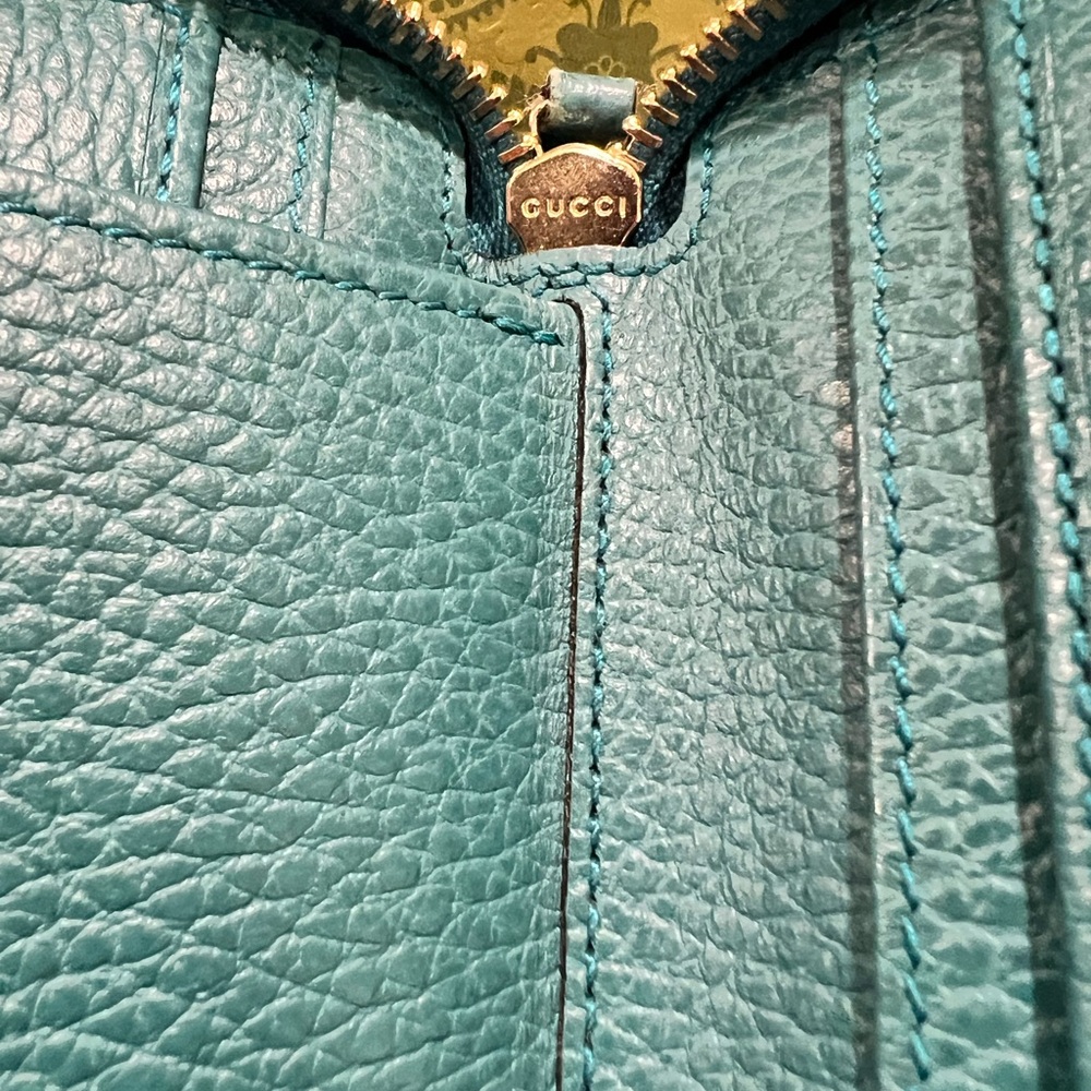 Gucci Brown Monogram Canvas Zipper Wallet with Teal Trim - Picture 6 of 8